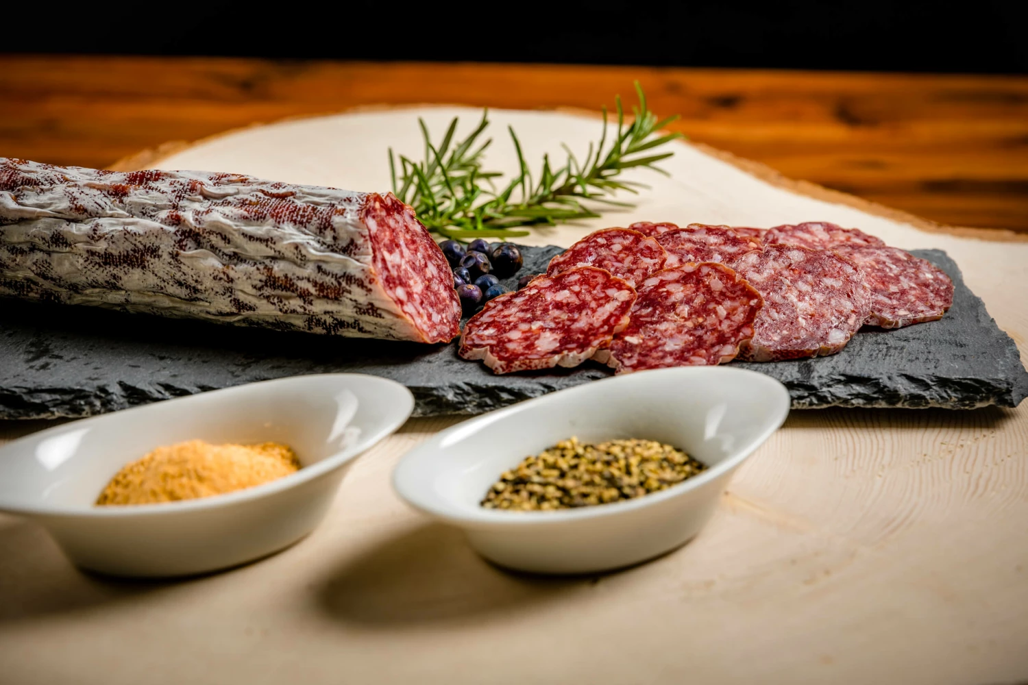 Hirsch-Salami, Vakuumiert Ca. 250g - Metzgerei Mair 4 Hirsch-Salami, Vakuumiert Ca. 250g - Metzgerei Mair - Image 2